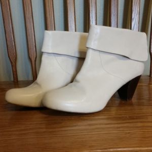 Frye Lisa Shorties Booties